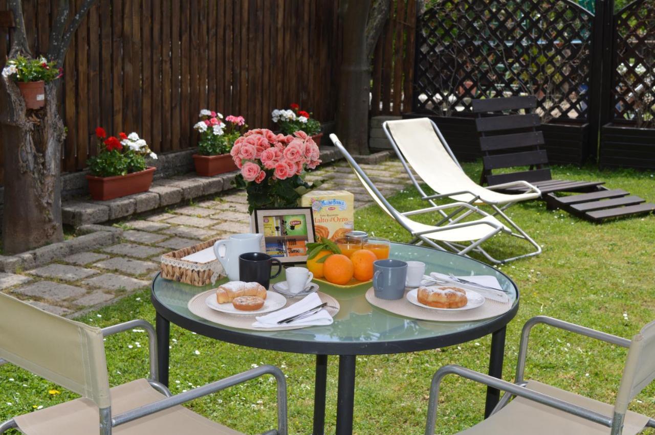 Sara'S Sweet Corner Bed & Breakfast เมตา ภายนอก รูปภาพ